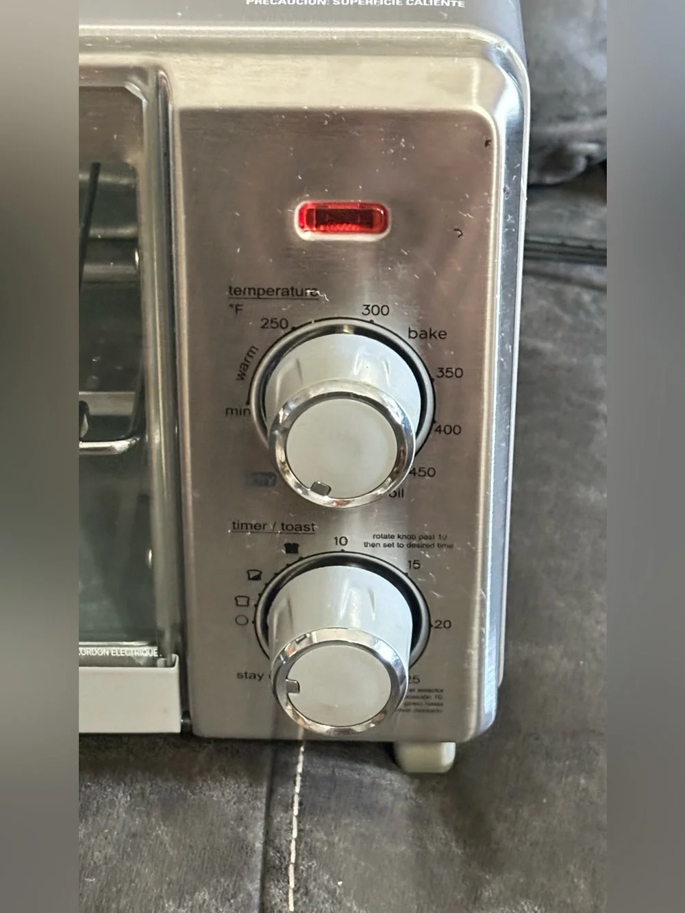 Black & Decker Silver Countertop Toaster Oven